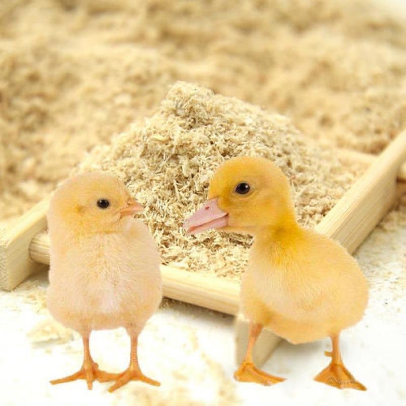 Állati alom fahánccsokból, olajat felszívó és szagtalanító, kilogrammos csomagok fermentációs ágyakhoz