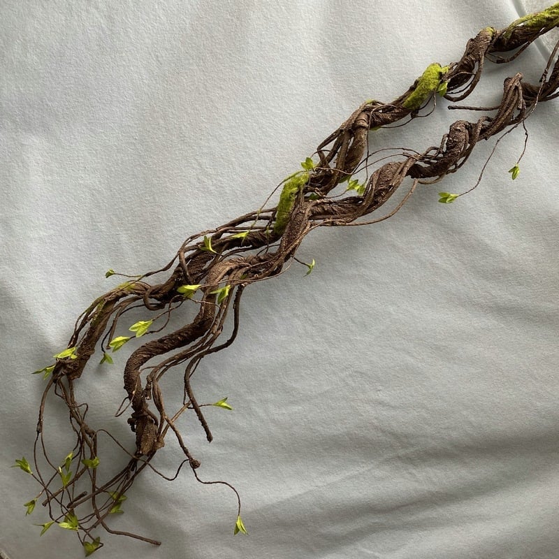 Dekorativne umjetne vinove loze za krajolinski dizajn – Vrsta: Simulacijska biljka; Marka: Yulong Craft Flower Factory; Upotreba: Ostalo