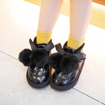 Vízálló, vastagított hótaposó polár béléssel lányoknak és gyerekeknek, pomponokkal és pillangókkal, meleg és multifunkcionális.