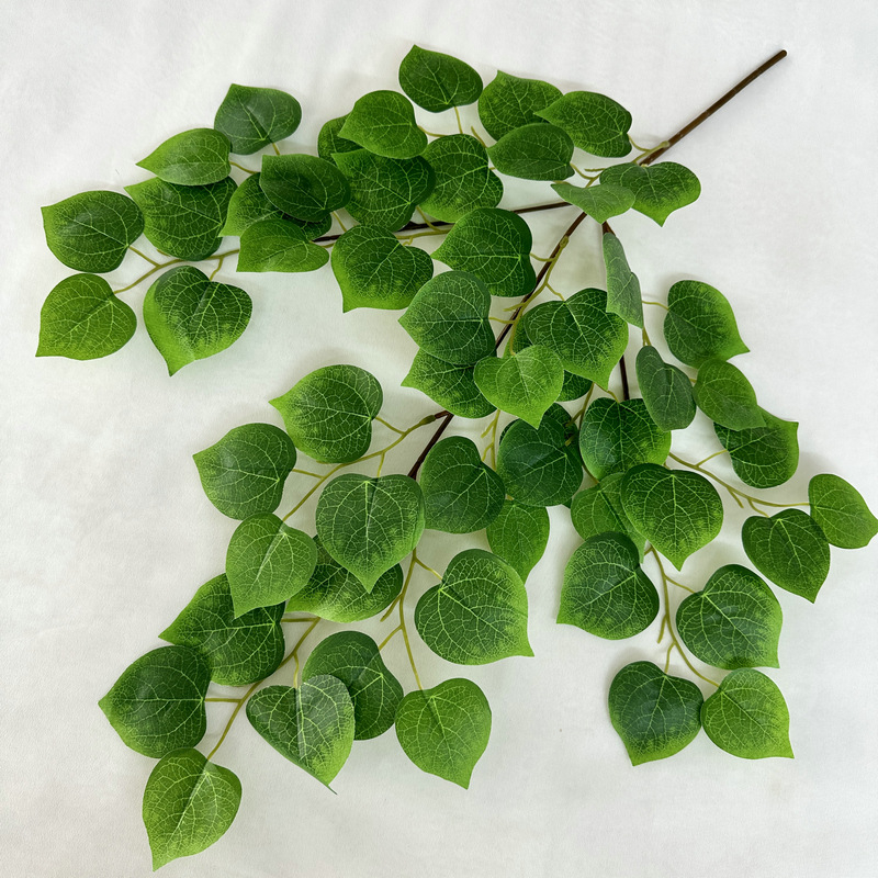 Umjetna penjačka biljka s listovima breskve, eukaliptusa i jujube; 7-listna penjačka biljka, Pan Weaving materijal, za rekvizite za fotografije i kućnu dekoraciju