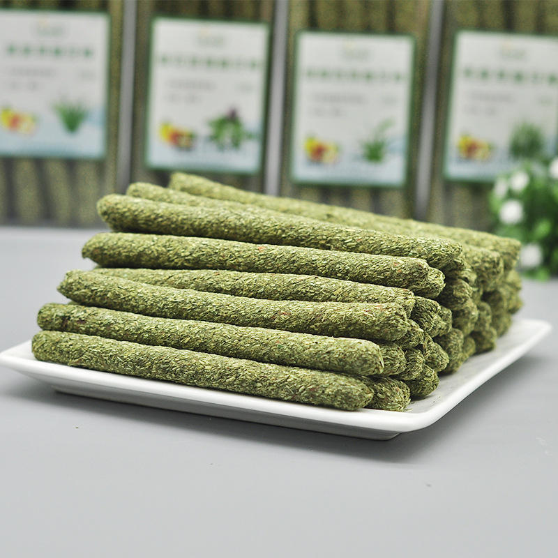 Le Rabbit Grass Chew Sticks for Rabbits, Chinchillas and Guinea Pigs | Dry Food 250 g | 80 boxes/box