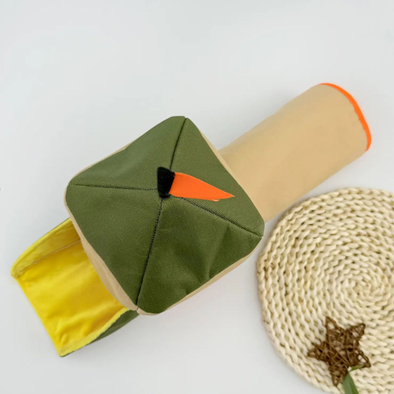 Kućica za hrčke s tunelom, u obliku izvanzemaljca, poliesterska konstrukcija, za unutarnju upotrebu, zabava