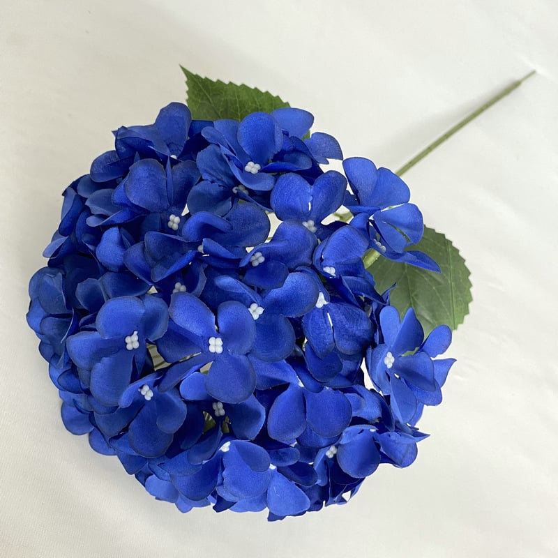 Umjetna hortenzija s jednim stabljikom – vjenčana dekoracija i rekvizit za fotografiju; Marka: Yiyi Flowers; Sorta: Single Dream Hydrangea; Proces: Drugo; Upotreba: Drugo