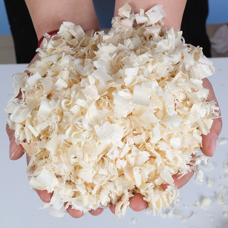 Puidujäätmetest aluspõhjapõhj maziem loomadele – bränd Happy Parrot; sobib hamsteritele, jänestele, chinchilladele ja teistele väikestele loomadele