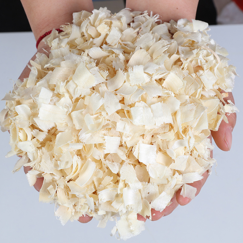 Puidujäätmetest aluspõhjapõhj maziem loomadele – bränd Happy Parrot; sobib hamsteritele, jänestele, chinchilladele ja teistele väikestele loomadele