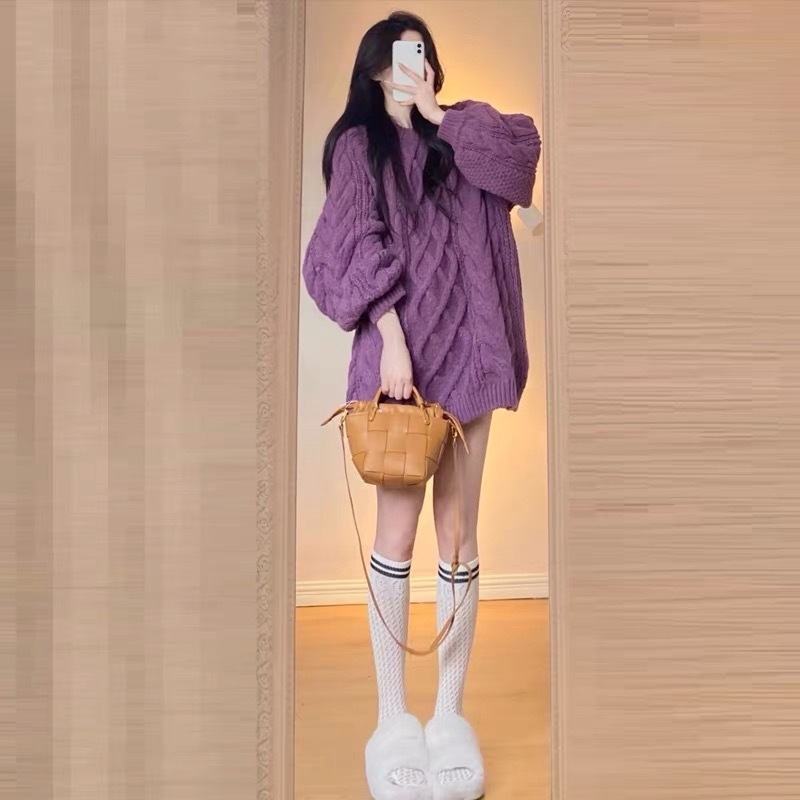 Nėščiųjų dviejų dalių komplektas: laisvas viršus su ilgomis rankovėmis ir plačios kelnės, flisinis pamušalas; audinys poliesterio 70–80% ir medvilnės 20–30% — rudens-žiemos 2025, japonų-korejiečių laisvas stilius