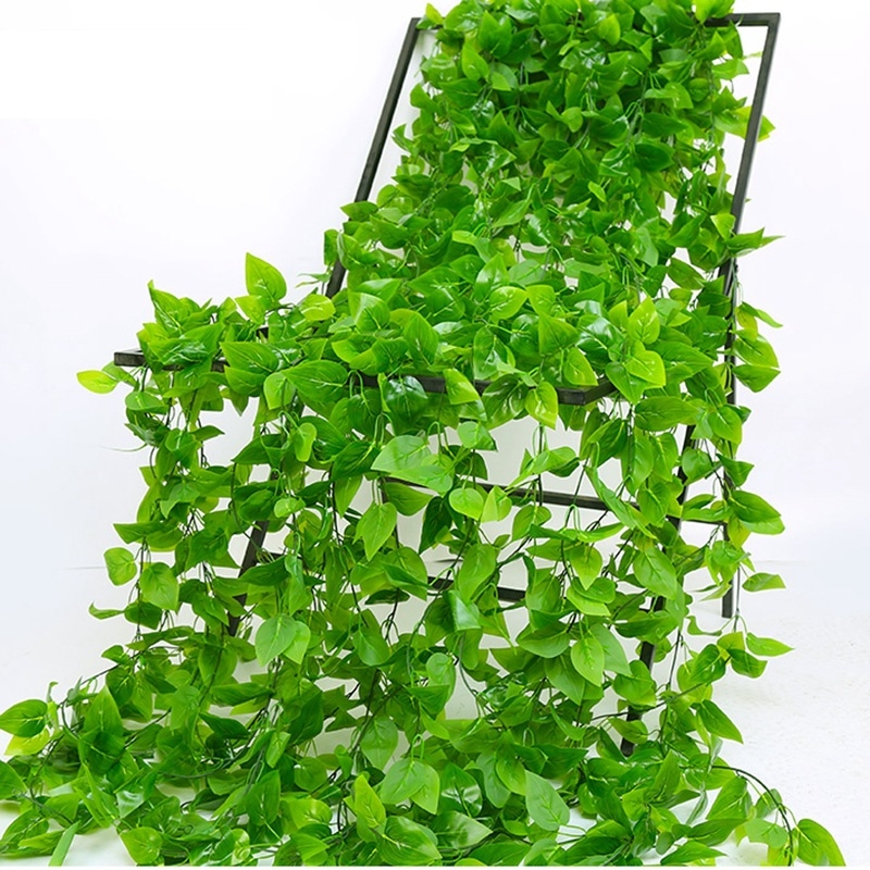 Umjetna zelena: pothos, rattan i Turtle Back za zidnu dekoraciju; Materijal: plastika; Procesi: šabloniranje, reljefno oblikovanje, injekcijsko oblikovanje; Upotreba: vjenčanja, vanjski prostori, rekviziti za fotografiranje, kućna dekoracija