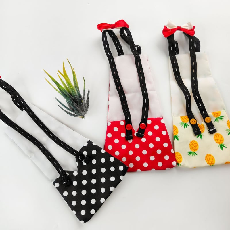 Πάνες για κατοικίδια πτηνά και ρούχα για πάπιες, κοτόπουλα και χήνες