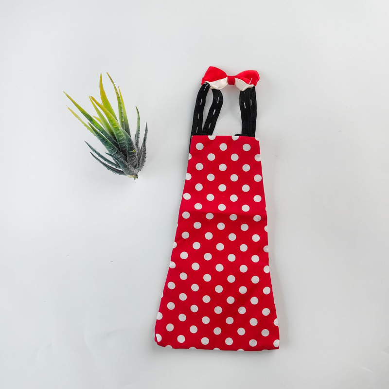 Πάνες για κατοικίδια πτηνά και ρούχα για πάπιες, κοτόπουλα και χήνες