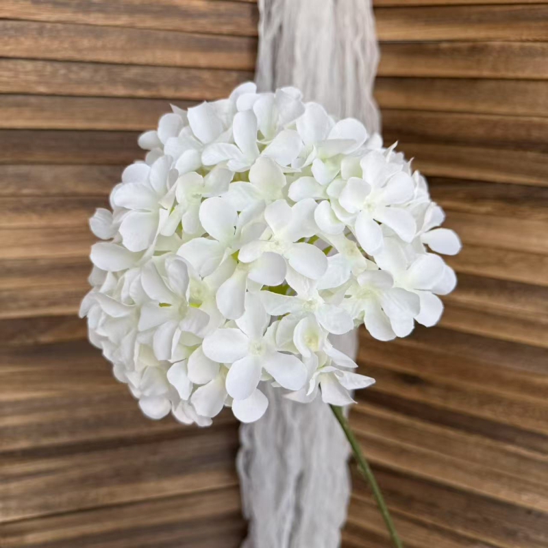 Hidrangejos dirbtiniai žiedai vazoje – vestuvėms dekoravimui, nuotraukų rekvizitas, namų dekorui
