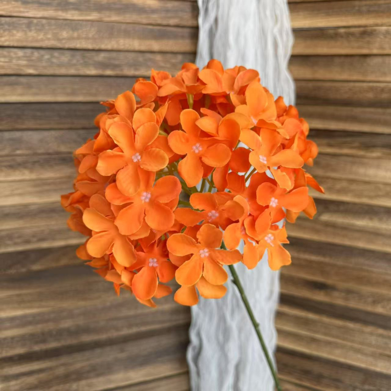 Hidrangejos dirbtiniai žiedai vazoje – vestuvėms dekoravimui, nuotraukų rekvizitas, namų dekorui