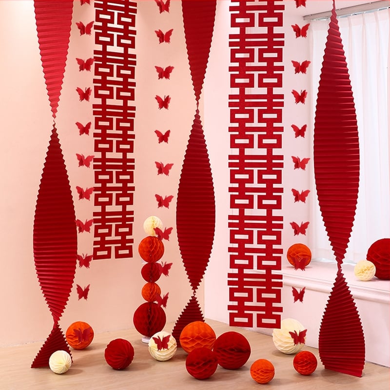 Set za uređenje sobe za vjenčanje — papirnati elementi i vrpce, rekviziti za uređenje prostora