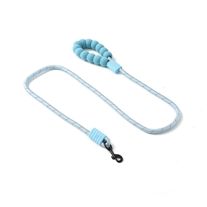 Najlonski povodac za pse s pjenastom ručkom