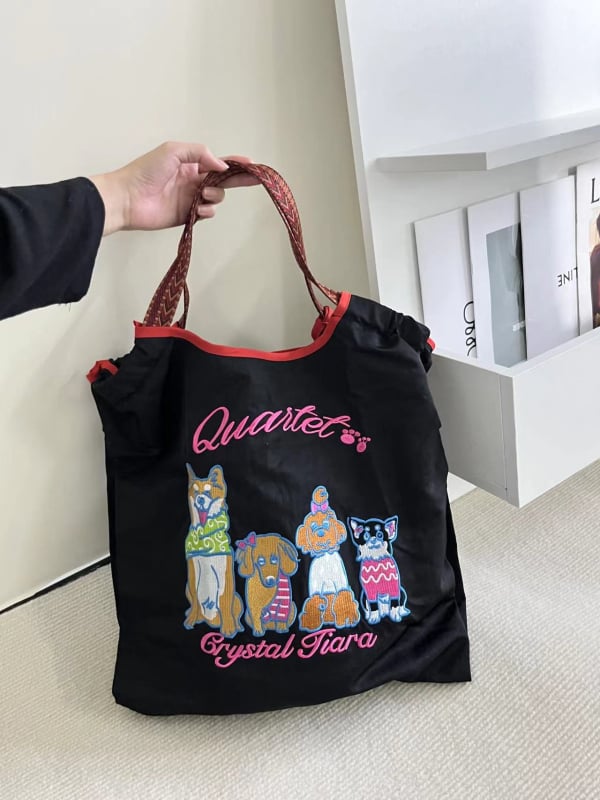 Női nylon táska Shiba Inu hímzéssel, ovális alak, szalag zárás, belső patch zseb