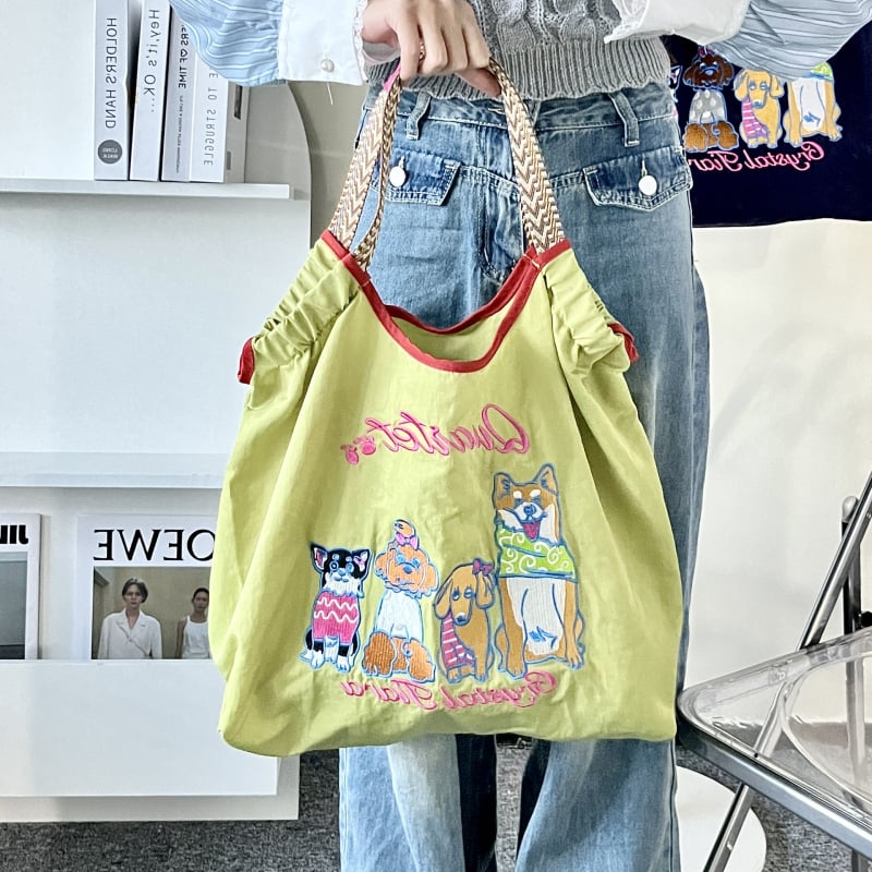 Női nylon táska Shiba Inu hímzéssel, ovális alak, szalag zárás, belső patch zseb