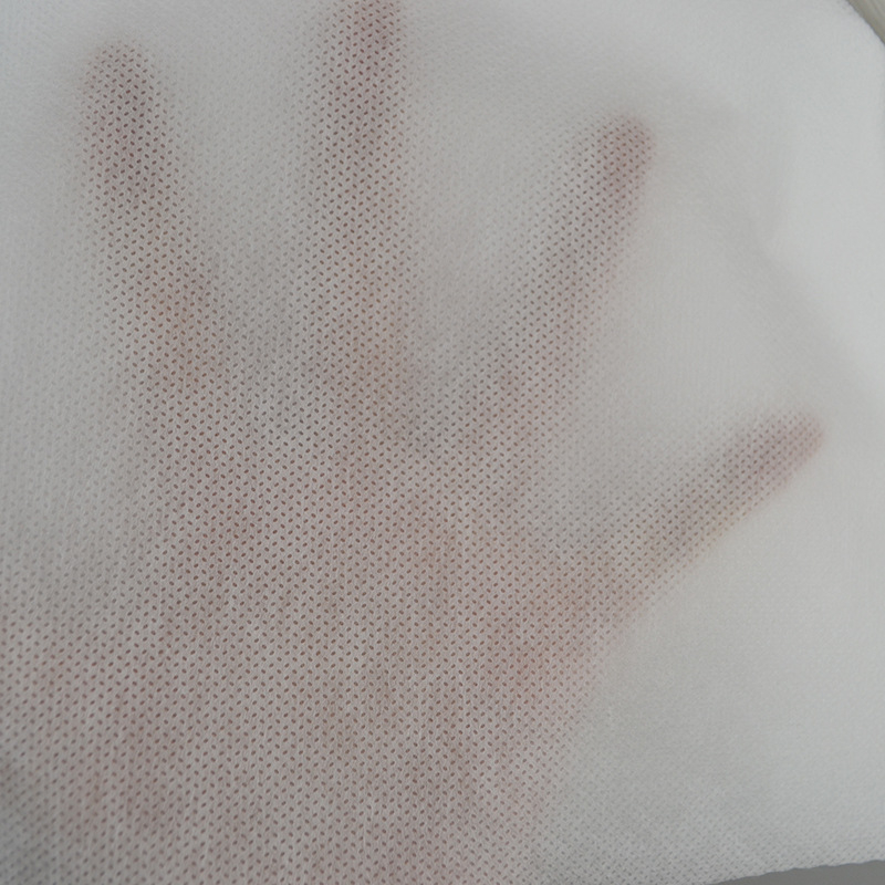 Pagalvės rankšluostis – neaustas audinys, kvėpuojantis, vidutinio storio, universali paskirtis