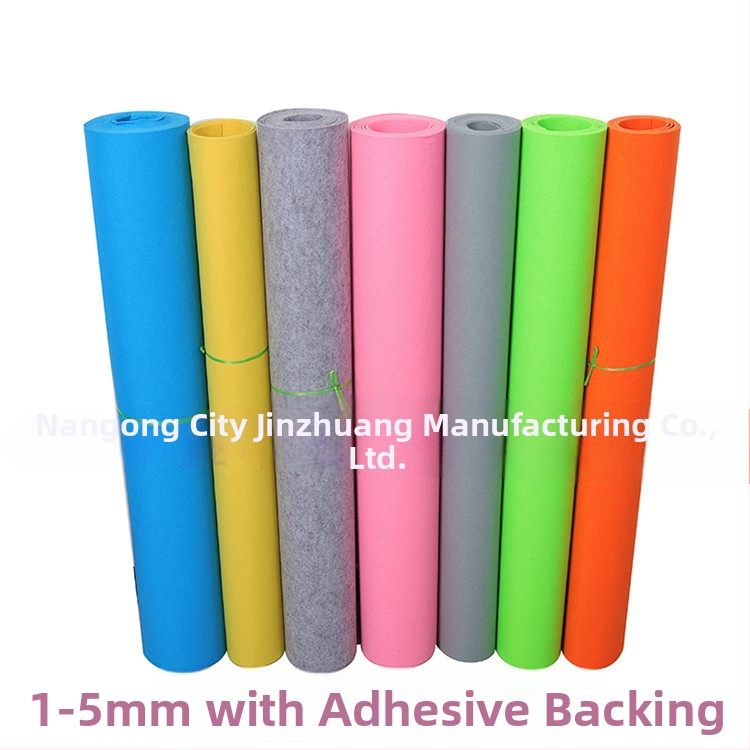 Poliesterio filco neausta audinys, 150 g/m², kardintas, namų tekstilėms