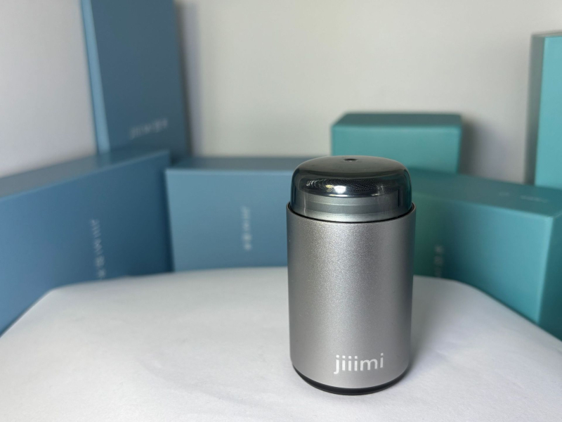 Електрическа самобръсначка с ротационна глава (1 лезвие), USB-C зареждане, 45 минути работа, 1 час зареждане, вградена батерия 100–300 mAh, миеща се глава