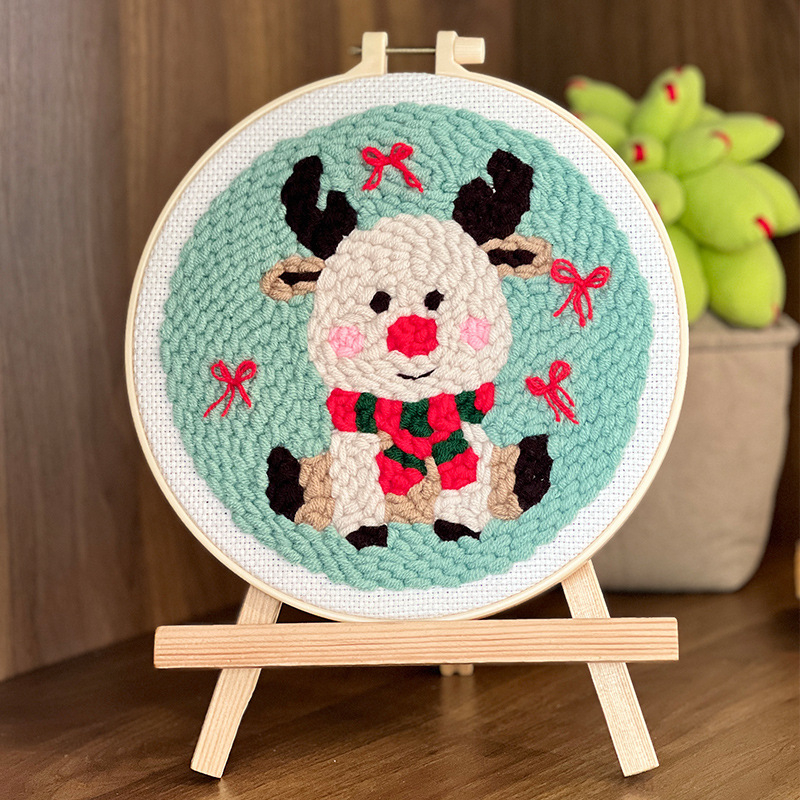 Audinio siuvimo rinkinys su gyvūnų karikatūrų motyvais — kryžminio siuvimo rinkinys, kitas siuvimo tipas, modernus minimalistinis stilius