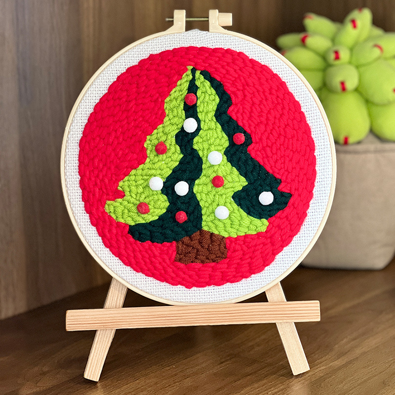 Audinio siuvimo rinkinys su gyvūnų karikatūrų motyvais — kryžminio siuvimo rinkinys, kitas siuvimo tipas, modernus minimalistinis stilius