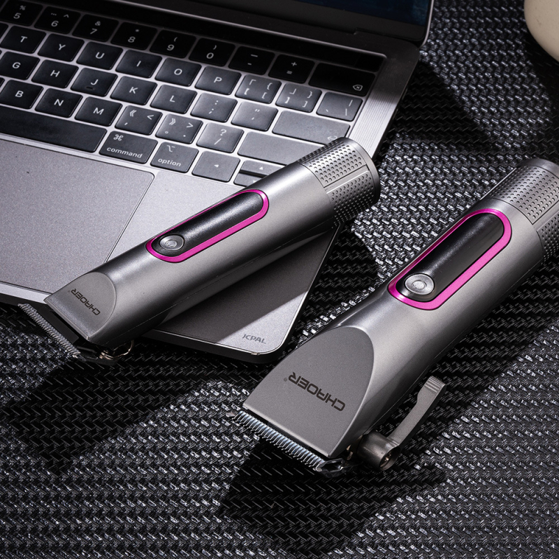 Vyrų namų plaukų kirpimo mašinėlė — Įkraunamas/dvigubos maitinimo šaltinis, Įmontuota baterija 1200–2000 mAh, Darbo laikas 3–6 val., Nerūdijančio plieno peiliukai