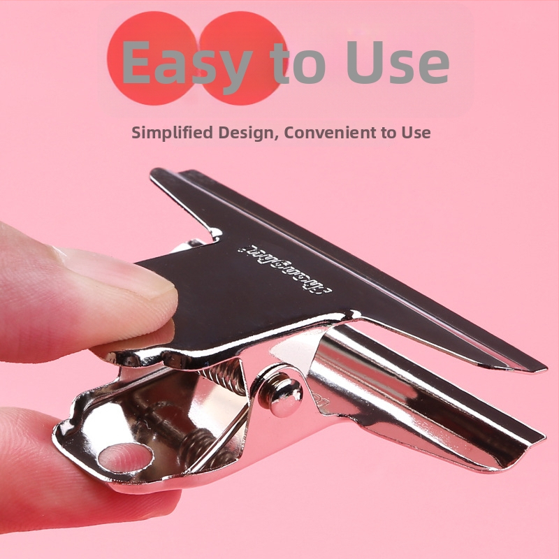 Nerūdijančio plieno klipas biurui, kalnų formos dizainas, LC5211, Off the Grass