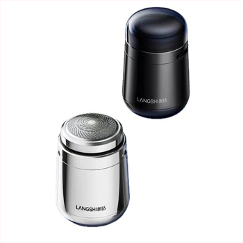 Elektrický holiaci stroj RS100 s otočnou hlavou, vstavaná batéria, plne umývateľný pre celé telo, výdrž batérie 45–60 min