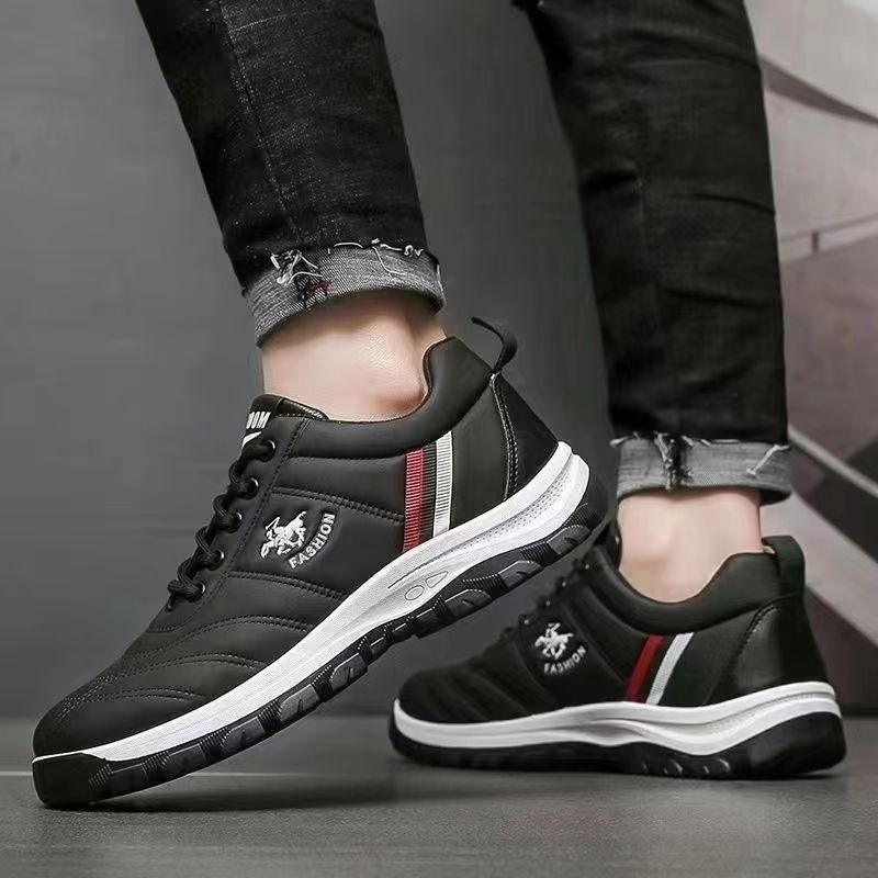 Férfi bőr tornacipő – kopásálló talp, légáteresztő, csúszásmentes, bőr felsőrész, alacsony sarkú 1-3 cm