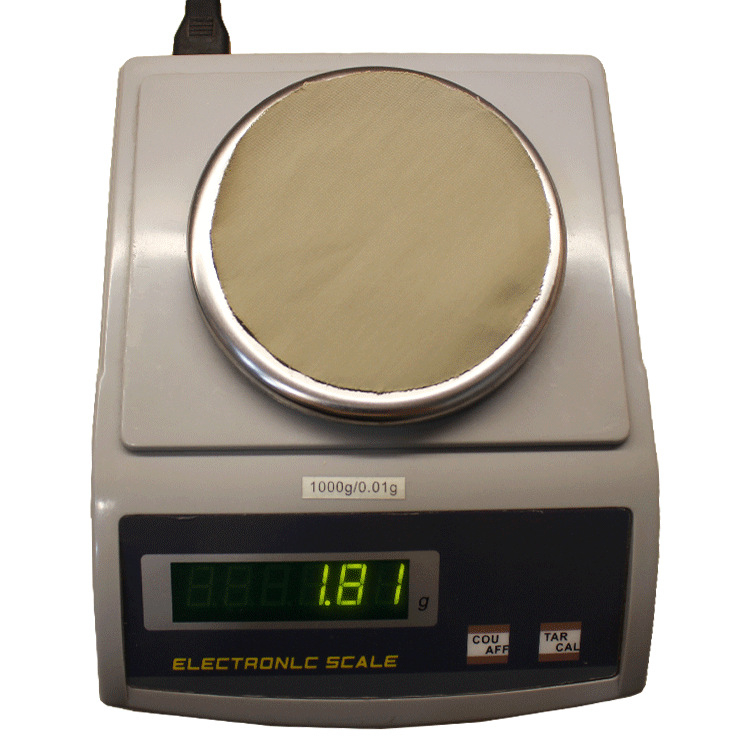 100% pamut twill anyag; magas sűrűségű pamut érzet; tie-dye minta; nadrágok és kabátokhoz; tavasz–tél