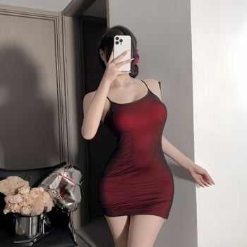 Seksa caurspīdīga mežģīņu kleita sievietēm – cieša piegriezums, poliester mežģīne, lomu spēļu stils