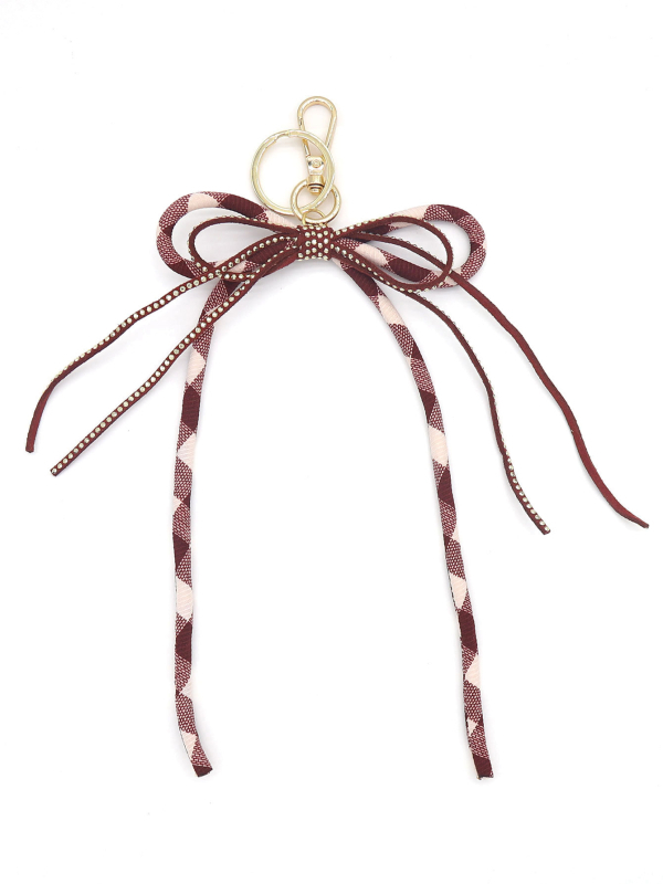 Maišelio raktų pakabukas su kaspinėlio mazgu, languotas modelis ir rhinestones, rankomis megztas iš poliesterio, vasara 2025