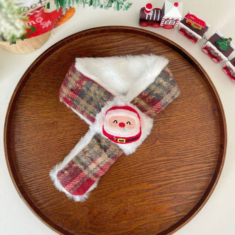 Kalėdinis komplektas naminiams gyvūnams: katės šalikėlis ir beretė su languotu raštu, cartoon motyvas, poliesteris, rankų darbo, universalus tinkamumas visiems gyvūnams, aksesuarai šalikui ir kepurei