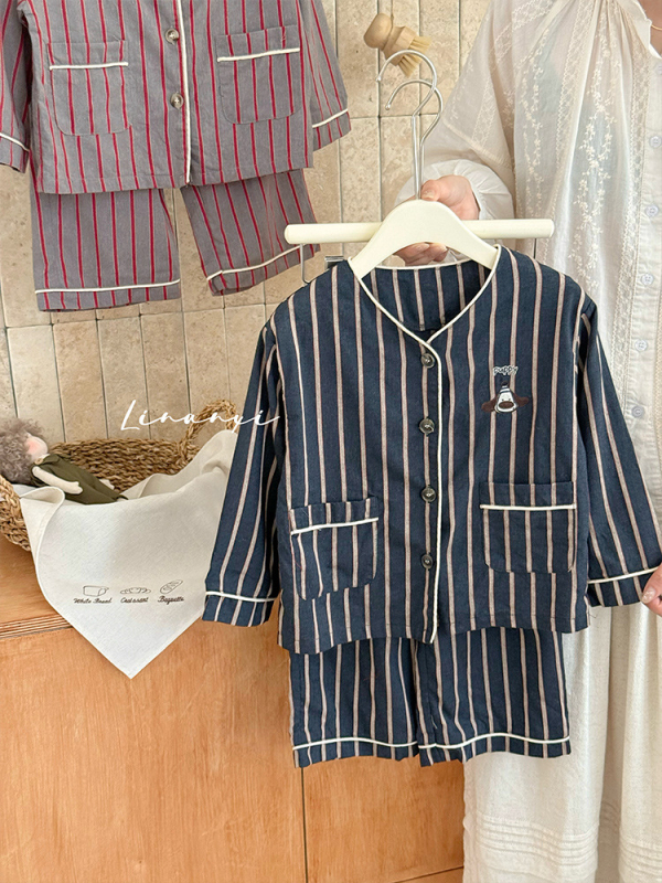 Детски есенен комплект за спане, 2025 г., 98% памук + 2% други влакна, Безопасност: Клас А, Унисекс домашно облекло, Корейски стил, Шарка: едноцветен, точки, леопардов принт