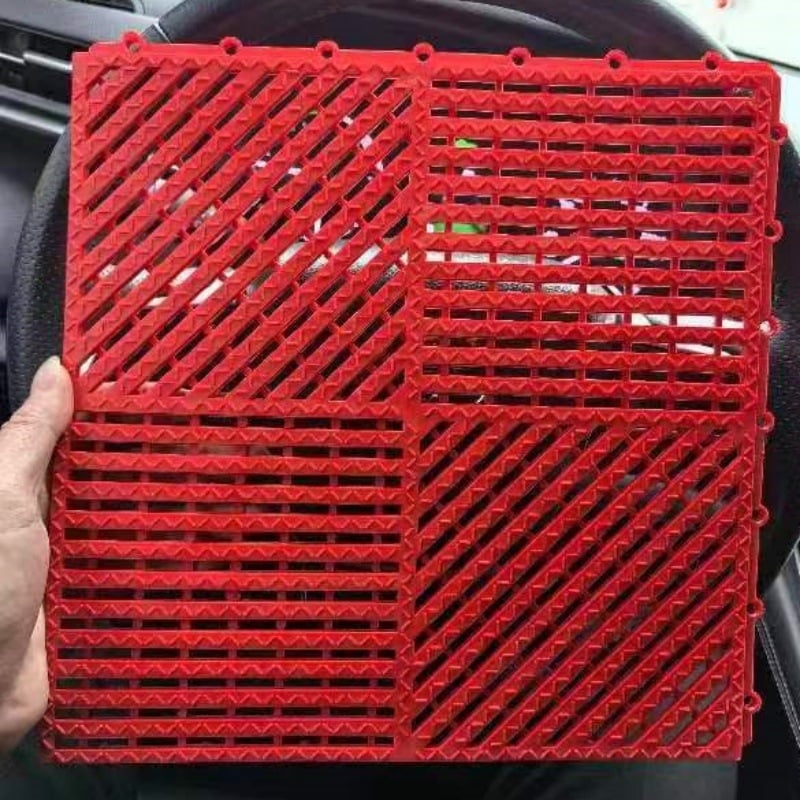 Atsparus slydimui kilimėlis voniai ir dušui - PVC, kvadratinis, vienos spalvos, skalbiamas