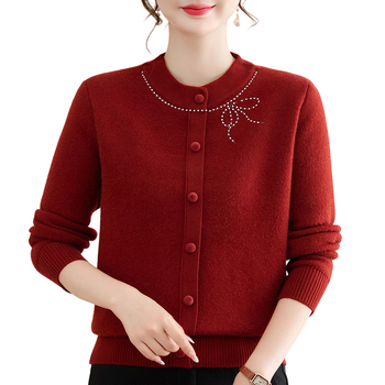 Megztinis su gobtuvu vidutinio amžiaus moterims, fliso įdaila, apvali kaklo linija, ilgomis rankovėmis, laisvas kirpimas, mašos raštas, poliesterio pluoštas 80–90%