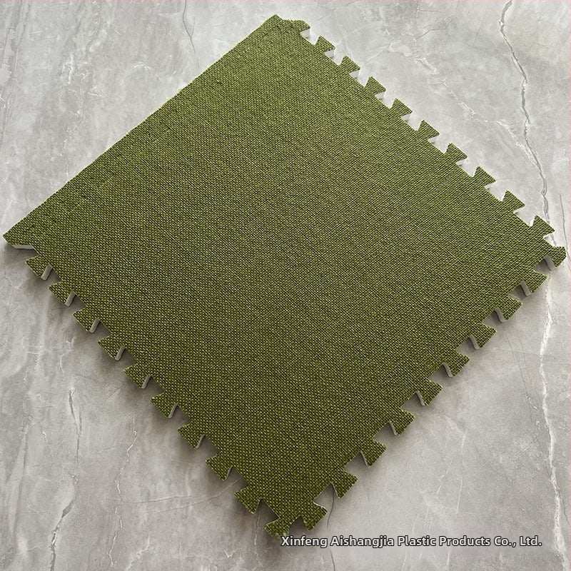 EVA putų grindų kilimėlis, kvadrato formos, vienos spalvos raštas, skalbiasi mašinoje, tinkamas svetainei, miegamajam, įėjimui ir balkonui