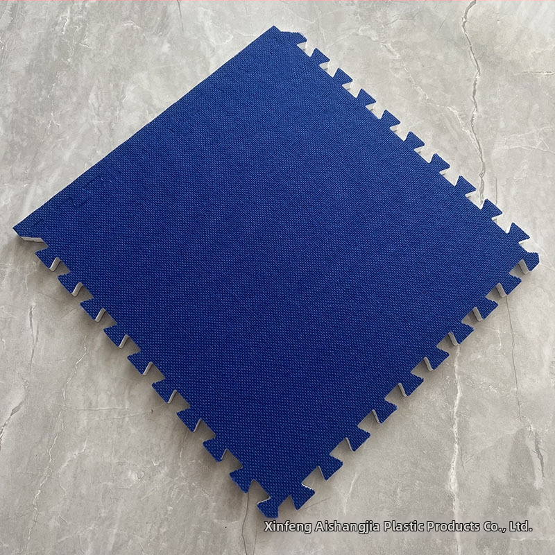 EVA putų grindų kilimėlis, kvadrato formos, vienos spalvos raštas, skalbiasi mašinoje, tinkamas svetainei, miegamajam, įėjimui ir balkonui