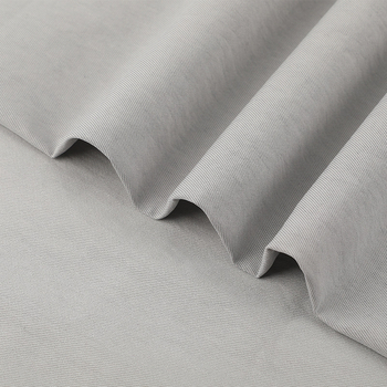 Țesătură țesută 65% bumbac, 35% nylon — model floral pentru primăvară-vară; potrivită pentru fuste, pantaloni, jachete, paltoane, haine pentru copii și îmbrăcăminte de lucru