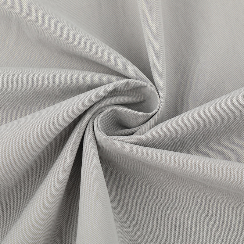 65% medvilnė, 35% nailonas — austas audinys su gėlių raštu pavasario-vasaros sezonai; tinka sijoms, kelnioms, švarkams, paltams, vaikų drabužiams ir kasdieniam garderobui