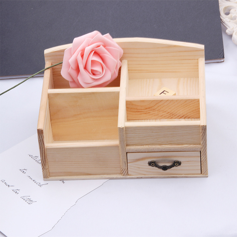 Weizedham 1504 Koka kvadrātveida pildspalvu turētājs ar vietu attālo vadības pultij