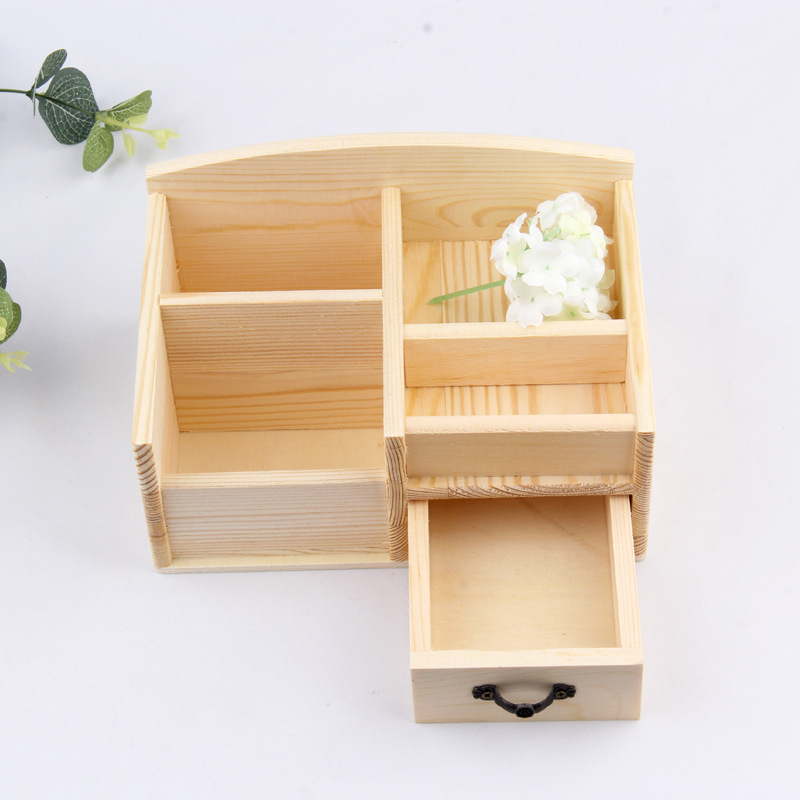 Weizedham 1504 Koka kvadrātveida pildspalvu turētājs ar vietu attālo vadības pultij