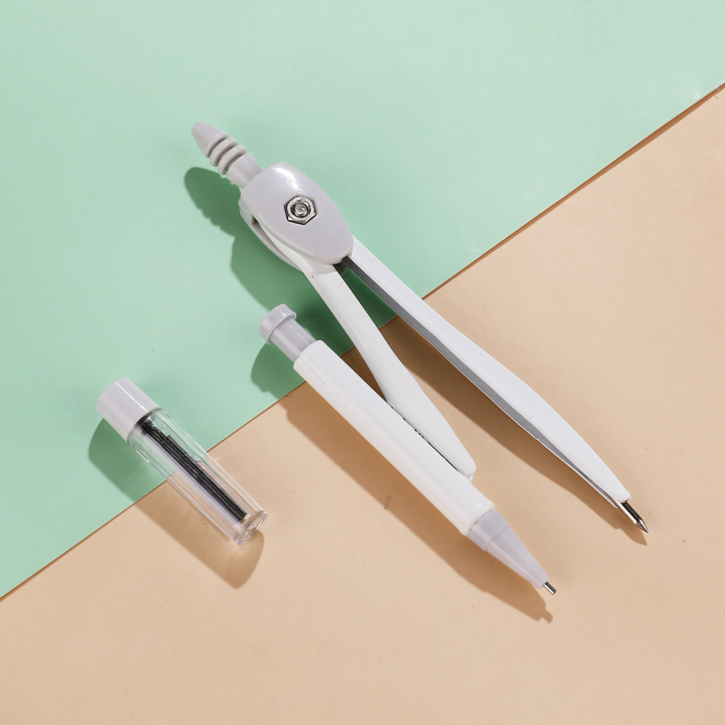 Pioneer 3083 Plastični kompas set - 7-dijelni