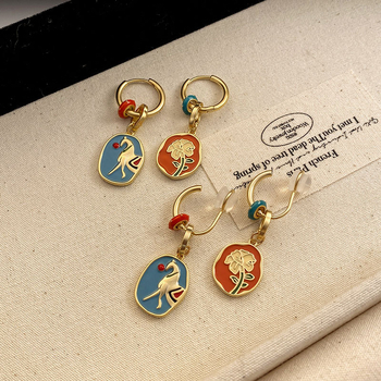 Jiuhan ausu aizbāžņi – divpusēji emalēti, ponija ziedu motīvs, elektroplātēts varš