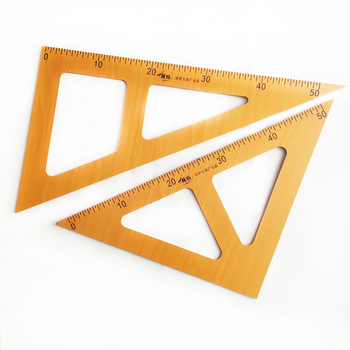 Koka rasēšanas komplekts ar divām trijstūra plāksnēm, svars 2000 g, materiāls koks