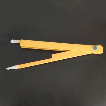 Koka rasēšanas komplekts ar divām trijstūra plāksnēm, svars 2000 g, materiāls koks