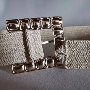 Platneni pojas s dijamantnim ukrasima, spona od tkanine, kopča s iglom, širina 2–4 cm