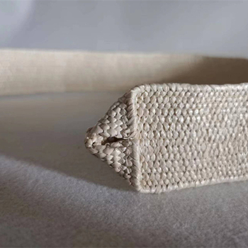 Platneni pojas s dijamantnim ukrasima, spona od tkanine, kopča s iglom, širina 2–4 cm