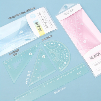 Plastmasas zīmēšanas komplekts ar lineālu, trijstūri un leņķmēru – Fire Waugh modeļa 2800, 53 g