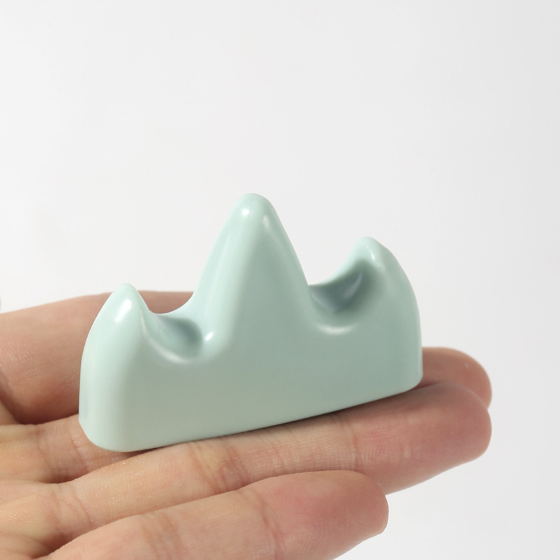 Plastmasinis rašiklio laikiklis kalno formos pradedantiesiems, kaligrafijai, stalinis laikiklis, Prekės ženklas TT/Tian Tian Lian, Modelis TGJ00BG010050, Medžiaga: plastikas, Individualus logotipo spausdinimas: Taip, Individualus apdorojimas: Taip