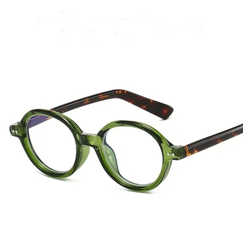 Presbiopiniai akiniai su apsauga nuo mėlynos šviesos ir radiacijos; lęšiai PC; pilnas rėmas; ovalo formos rėmas; leidimas 2024 m. rudenį.